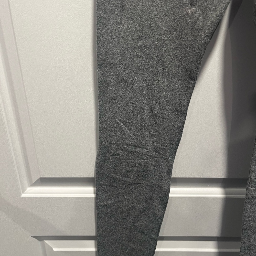 Lucky Brand Women's Fleece Leggings - Size Medium - Picture 5 of 11